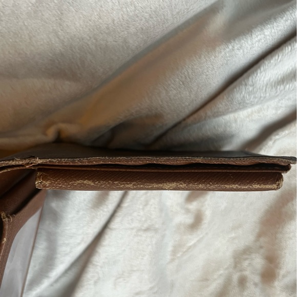 Authentic Vintage Louis Vuitton Bi-Fold Wallet - Picture 13 of 15